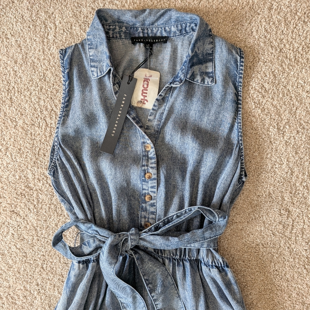 Jane and Delancey Light Blue Sleeveless Chambray Maxi Dress with Tie Waist - Picture 3 of 3